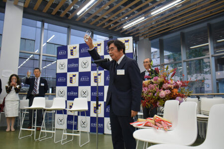 緒方常任理事乾杯 緒方常任理事乾杯