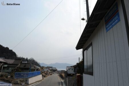 烏頭への本線と寿荘への二股辺りで 3月30日
